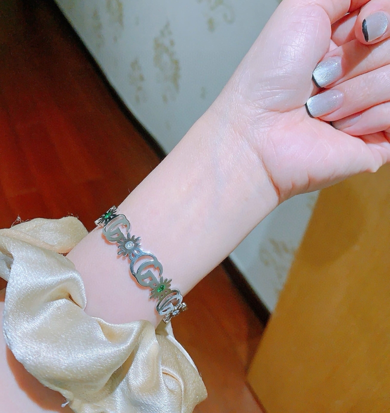 Gvc*1 bracelets